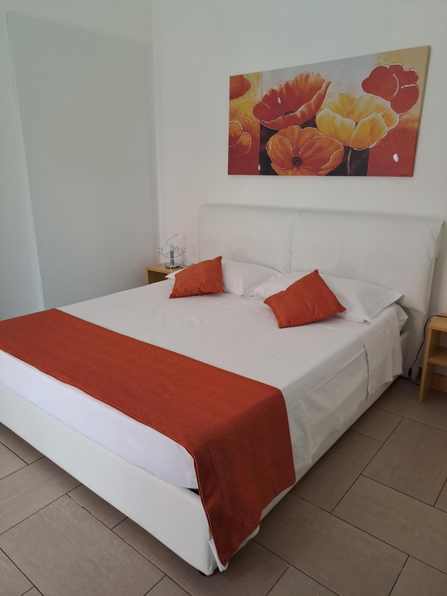 B&B Fior Di Mare ポルト・チェザーレオ エクステリア 写真