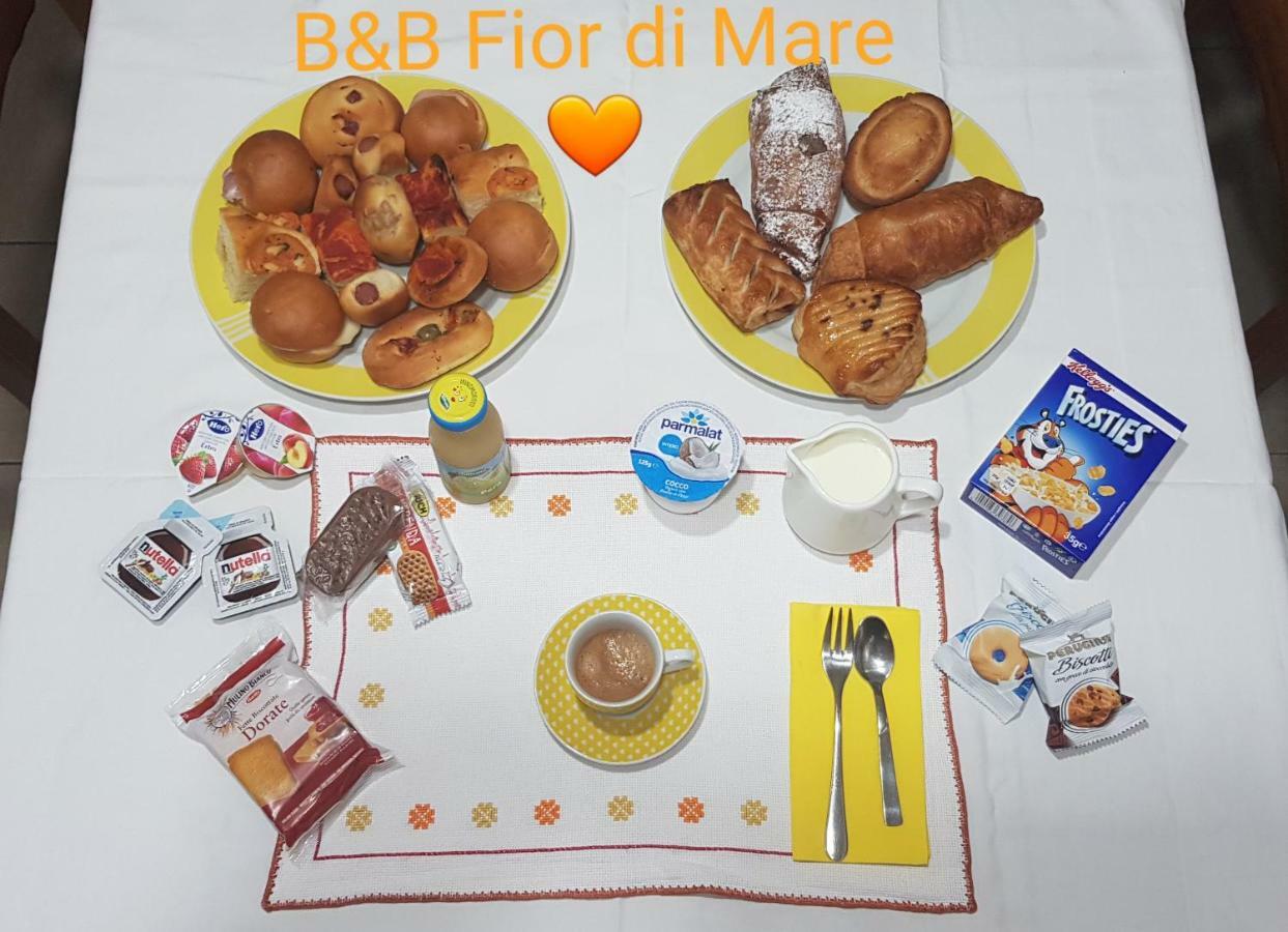 B&B Fior Di Mare ポルト・チェザーレオ エクステリア 写真